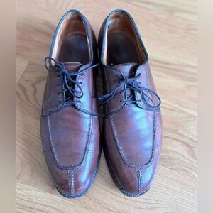 Men’s Allen Edmonds, Hancock, brown leather dress shoes, size 9